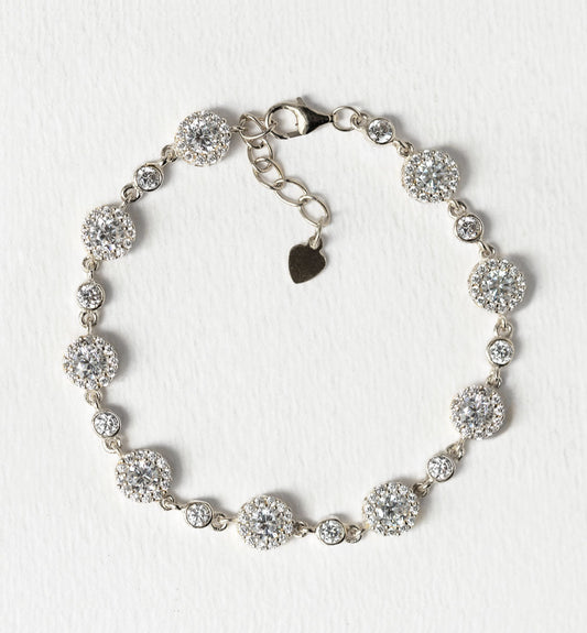 Sophia Crystal Tennis 18K White Gold Bracelet | Mix Mix Style [Hot Seller]