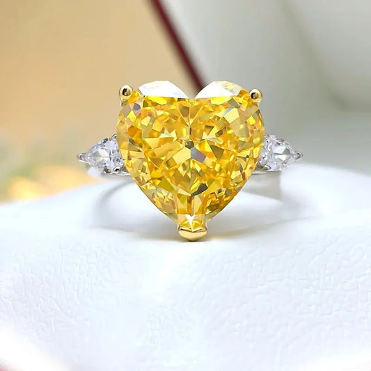 Green Love Solitarie Heart Cut Lab Grown Diamond 18k White Gold Plated Engagement Ring