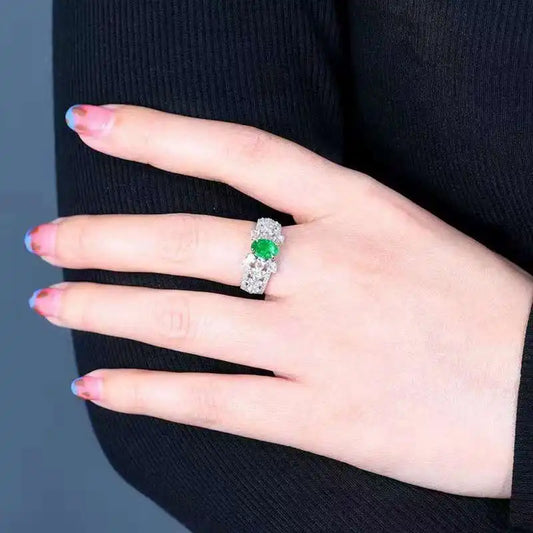 Fine Vivid Green Oval Cut Lab Grown Diamondss 18k White Gold Engagement Ring